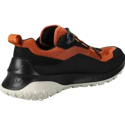 Ecco Ult-Trn M