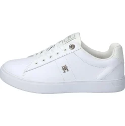 Essential Elevated Court S.