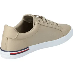 Essential Stripes Sneaker