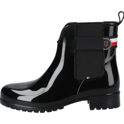 TH Hardware Rainboot
